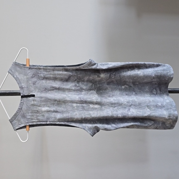 Lululemon Men's License to Train Tank - Picture 4 of 7